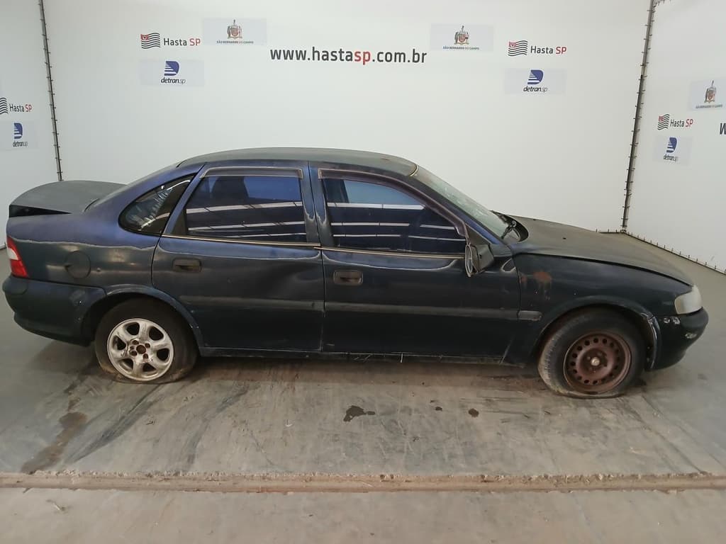 Chevrolet Vectra GLS 1999, azul