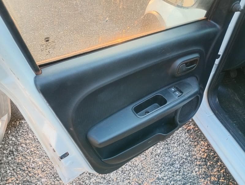 Fiat Mobi 2020 — foto 12