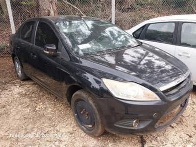 Focus Sedan 2.0 2010 — foto 2