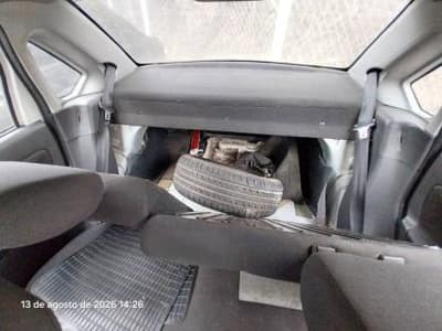 Ford Fiesta 2010 — foto 9
