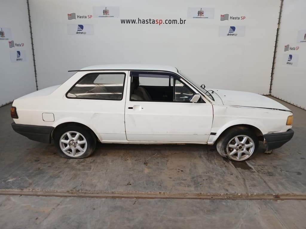 Volkswagen Voyage CL 1995, branca