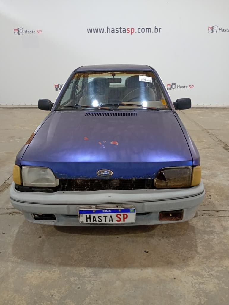 Ford Verona GLX 1991, azul