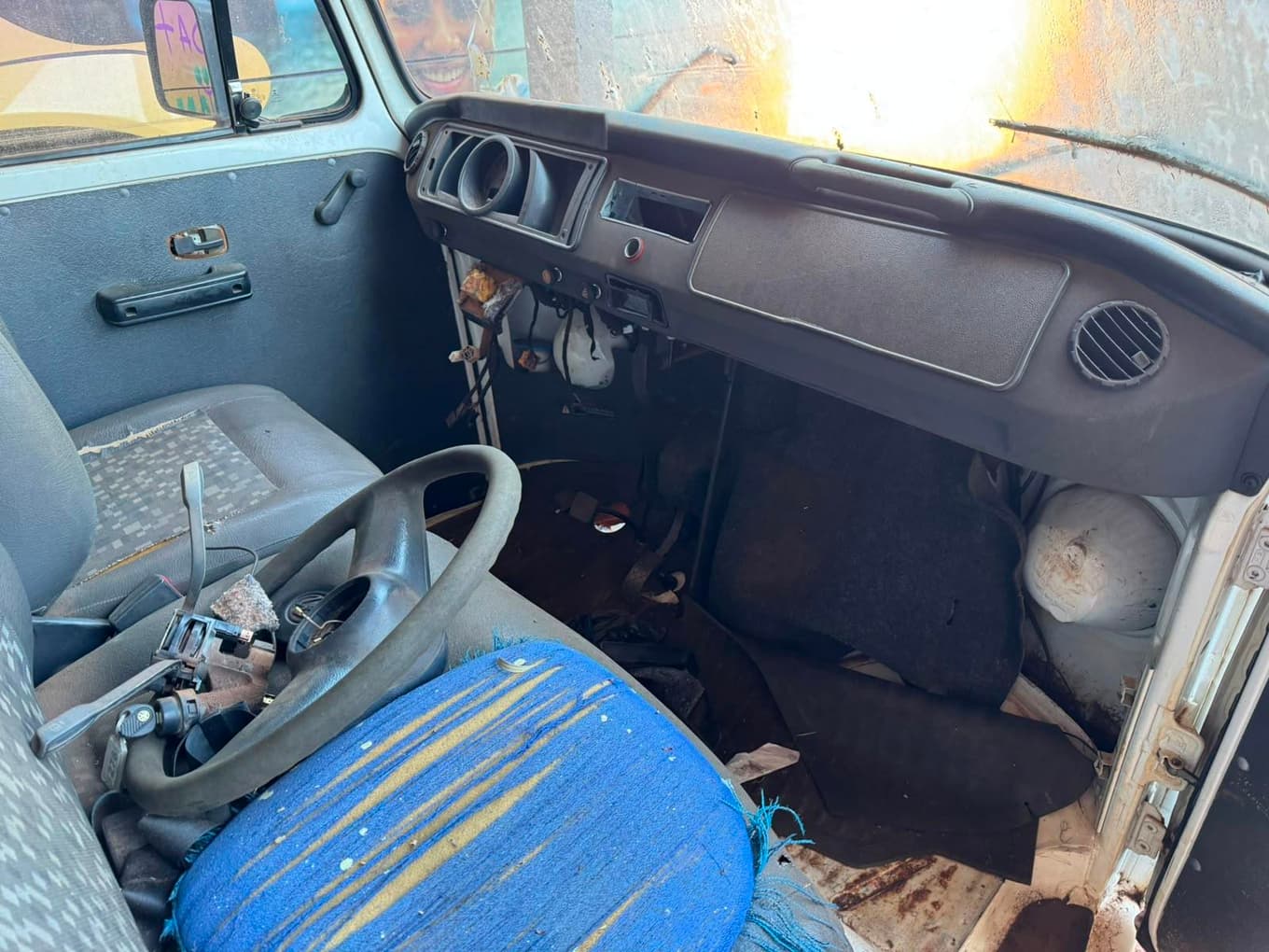 Volkswagen Kombi - 2013 — foto 13