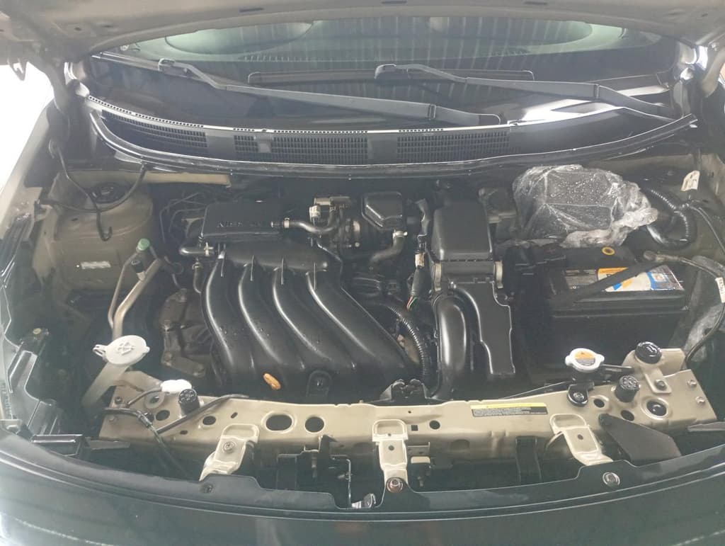 Nissan Versa 16 S 2019 — foto 1