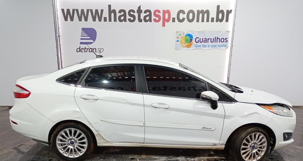 Ford Fiesta FORD FIESTA 2014, branca