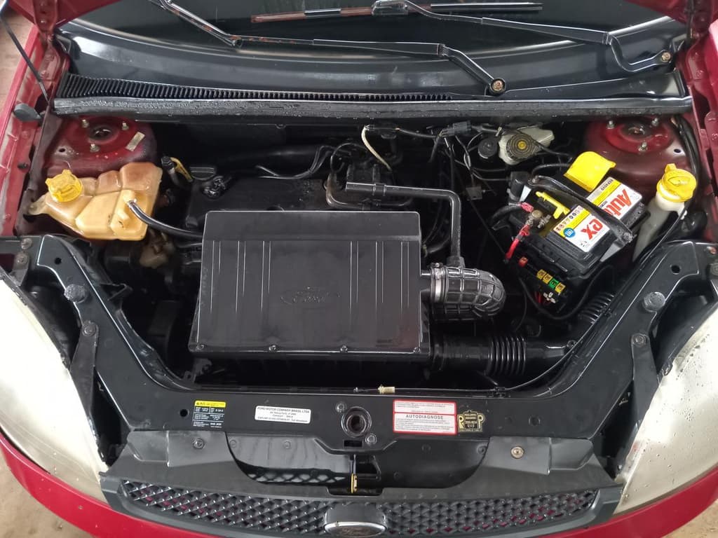 Ford Fiesta 2005 — foto 2