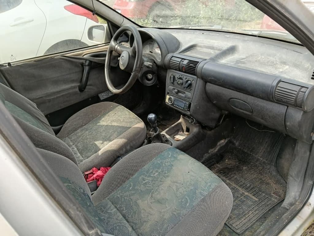 Chevrolet Gm/corsa Milenium 2001 — foto 3