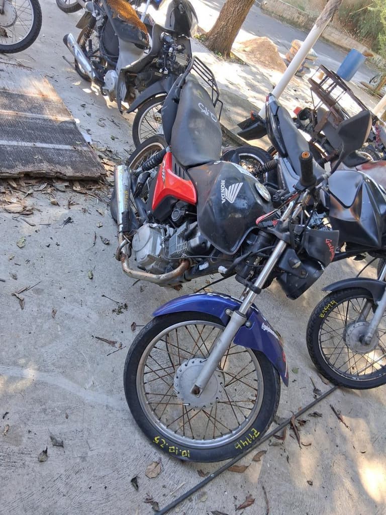 Honda CG 150 2011 — foto 2