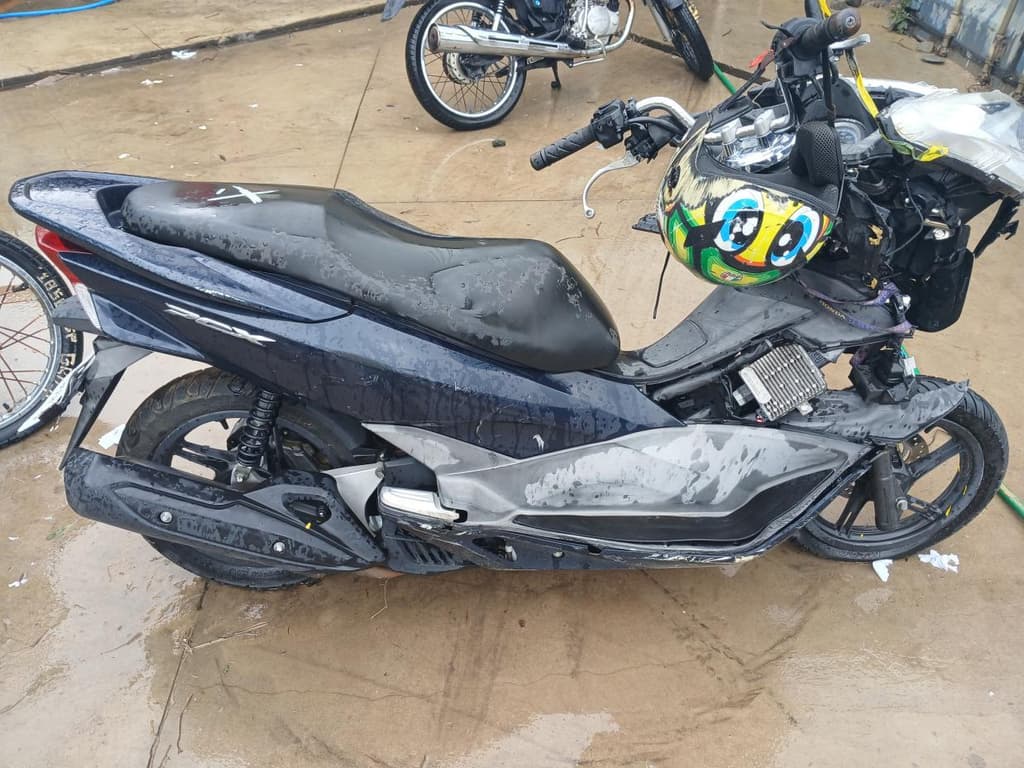 Honda PCX 150 2018, azul