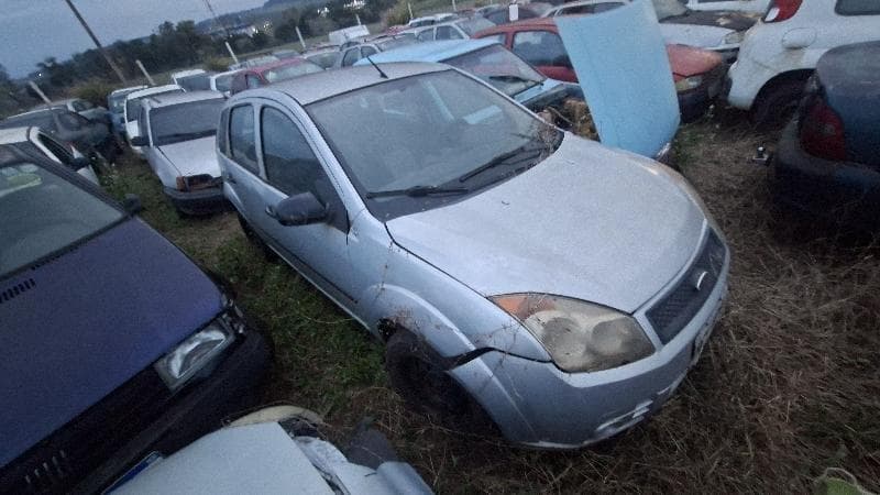 Ford Fiesta Flex 2008 — foto 1
