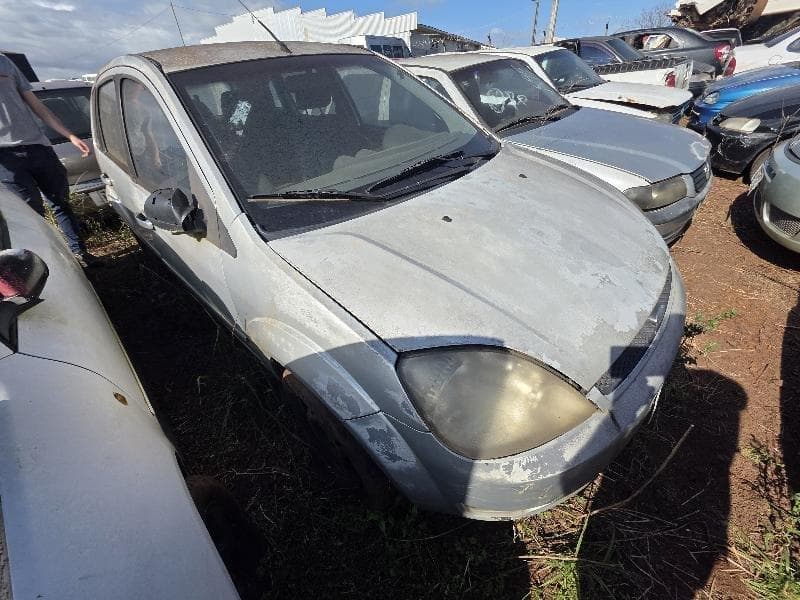 Ford Fiesta 2003 — foto 3