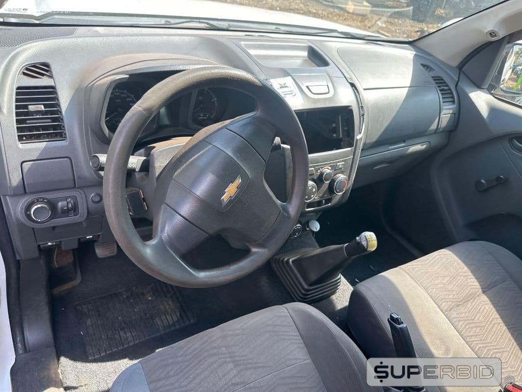 Chevrolet S10 LS DD4 2016 — foto 12