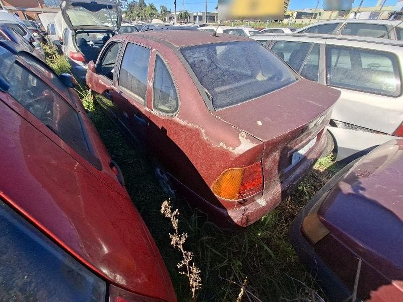 Volkswagen Polo Clas. 1.8 MI 1997 — foto 8