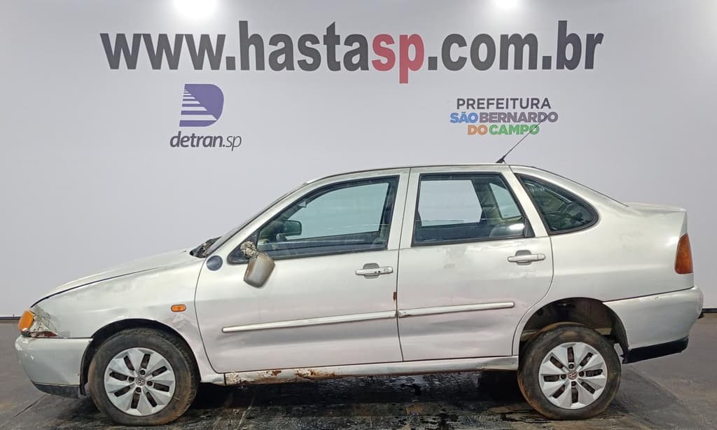 Volkswagen Polo Clas. 1.8 MI 1997 — foto 1