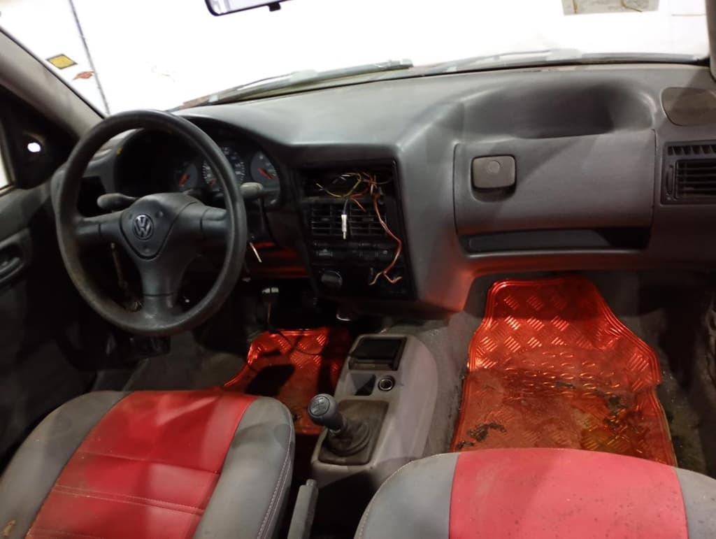 Volkswagen GOL CL 1.6 MI 1997 — foto 5