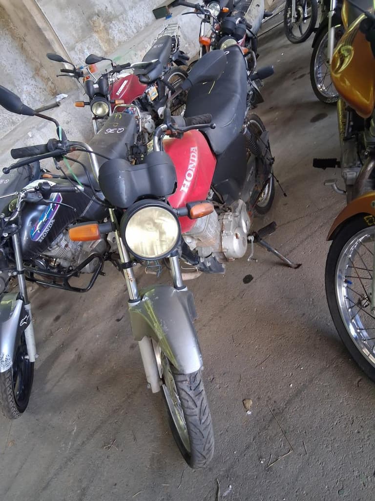 Honda CG 150 2005 — foto 2