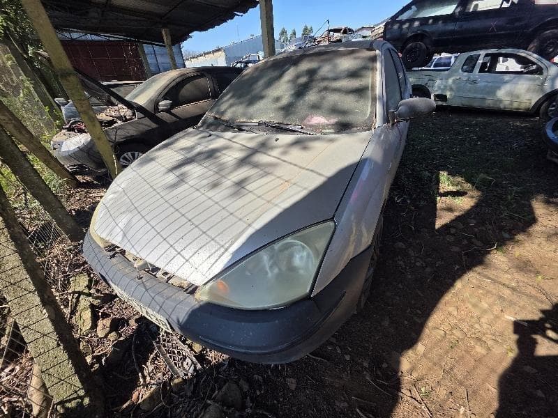 Ford Focus 1.6l FC 2006 — foto 1
