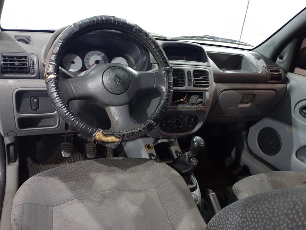 Renault Clio Aut10 16h3p 2007 — foto 5