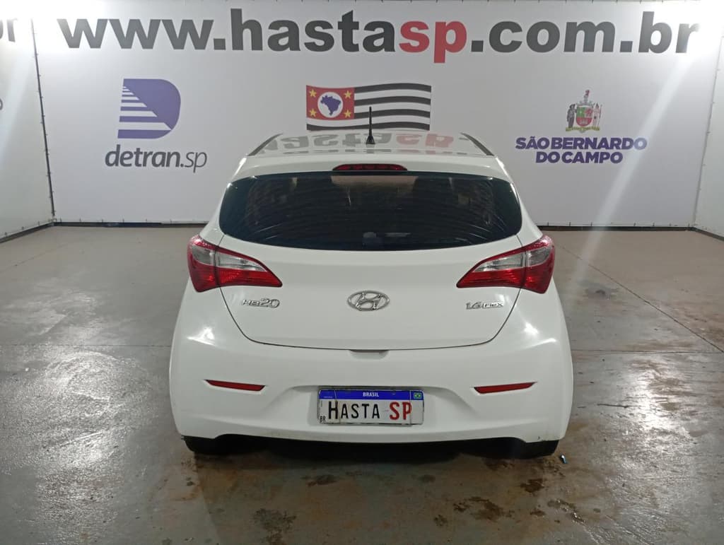 Hyundai Hb20 1.6m Comf 2014 — foto 4