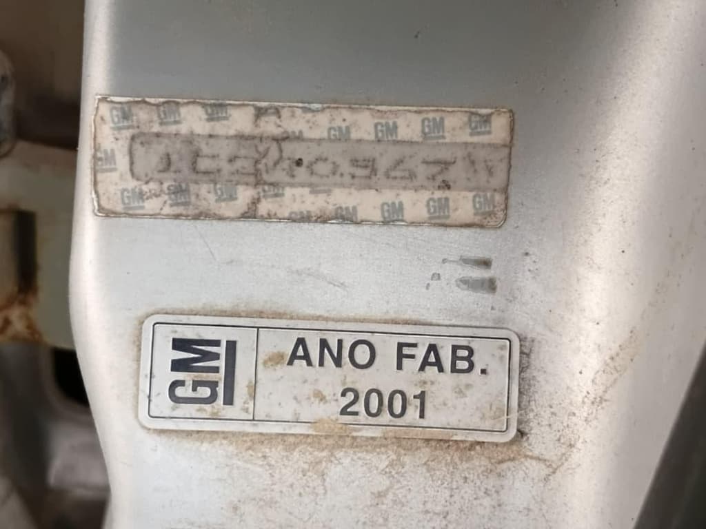 Chevrolet Gm/corsa Milenium 2001 — foto 5