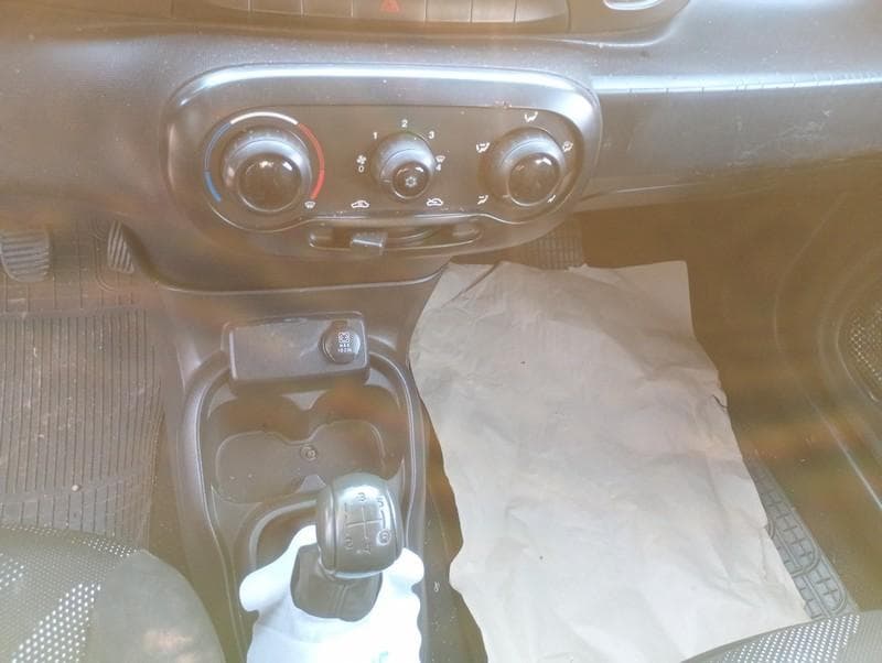 Fiat Mobi 2020 — foto 16