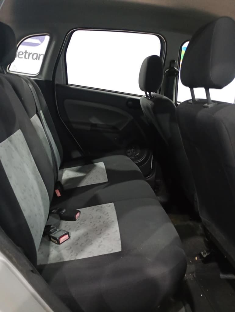 Ford Fiesta Flex 2009 — foto 6