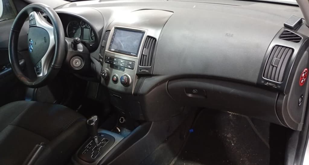 Hyundai Hyundai I30 2.0 2012 — foto 1