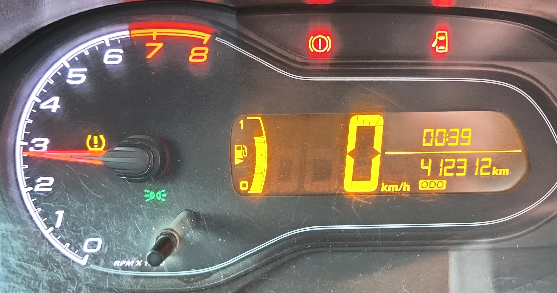 Chevrolet Onix 10mt Joye 2018 — foto 11
