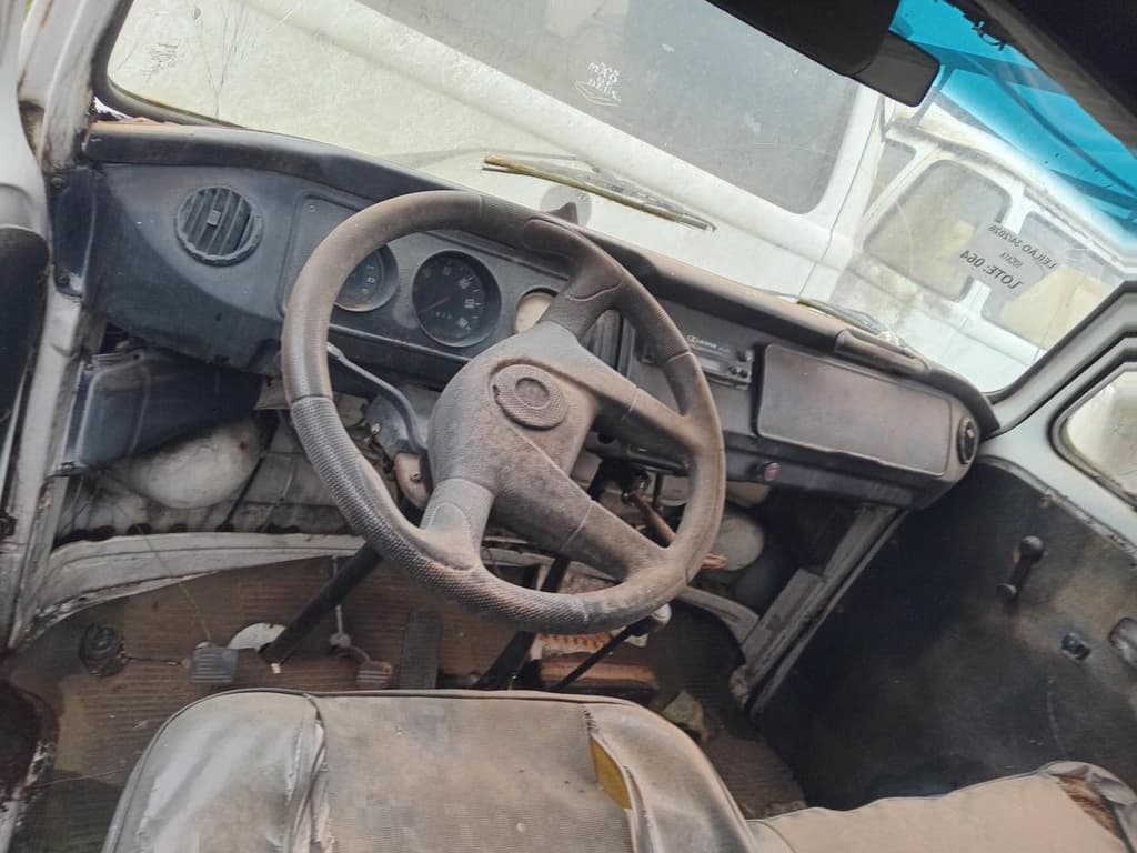 Volkswagen Kombi Furgão 1988 — foto 3