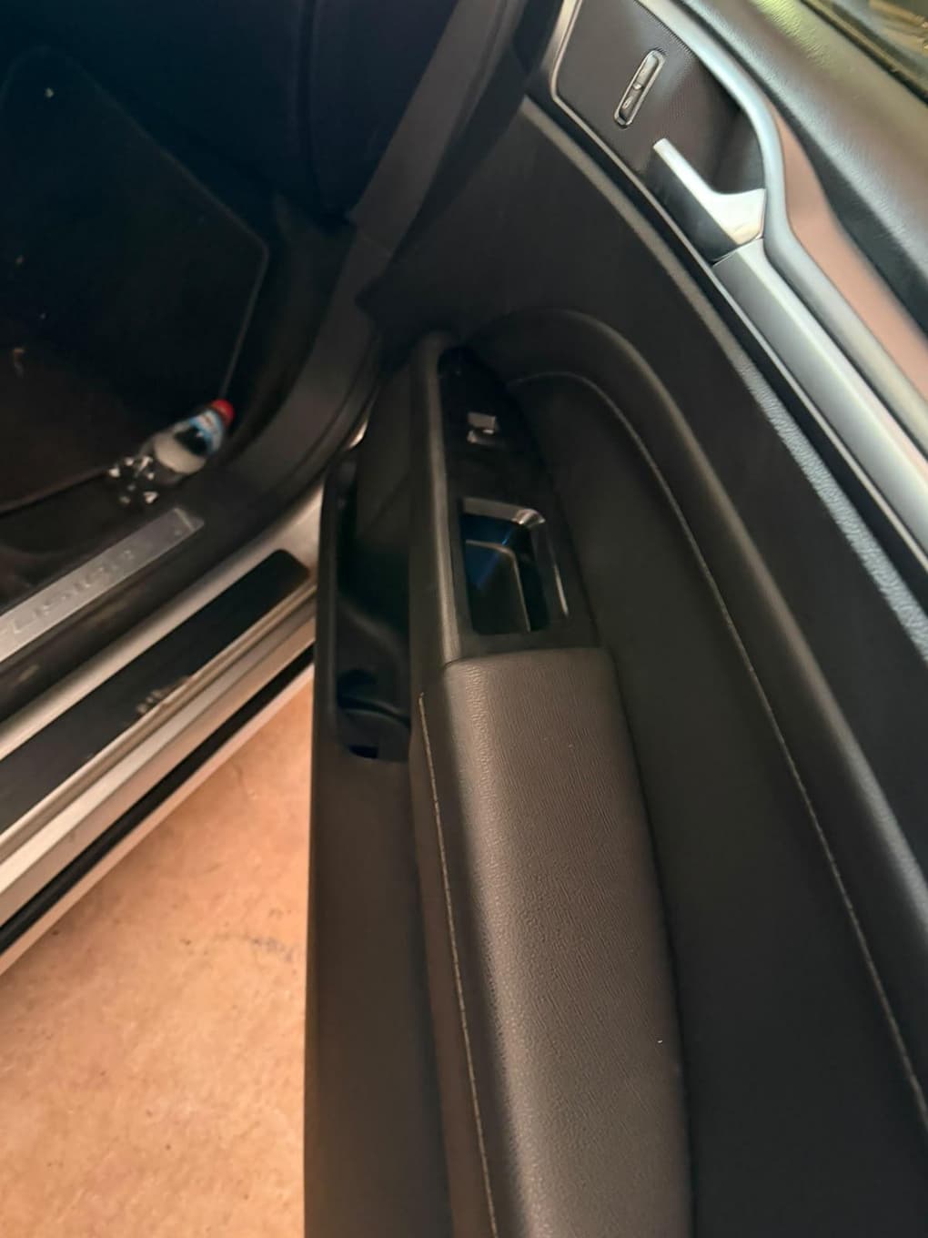 Ford Fusion Titanium AWD 2015 — foto 14