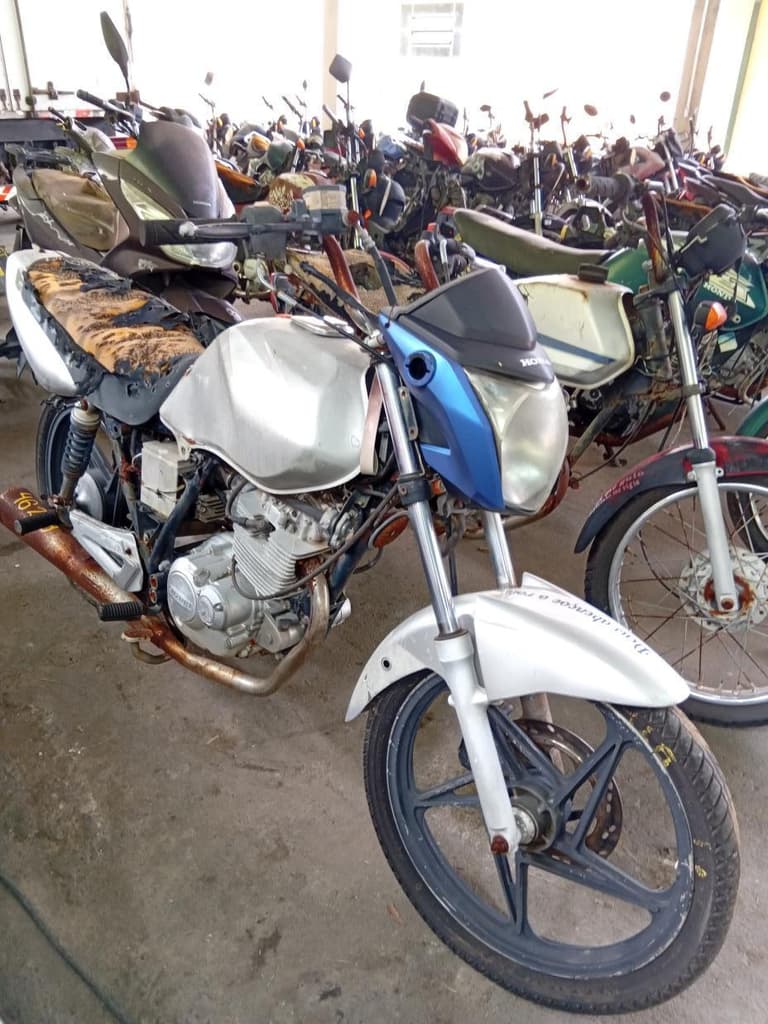 Suzuki YES 2009