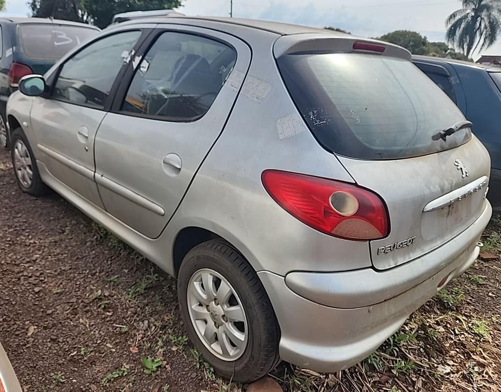 Peugeot 206 14 Presen FX 2008 — foto 6