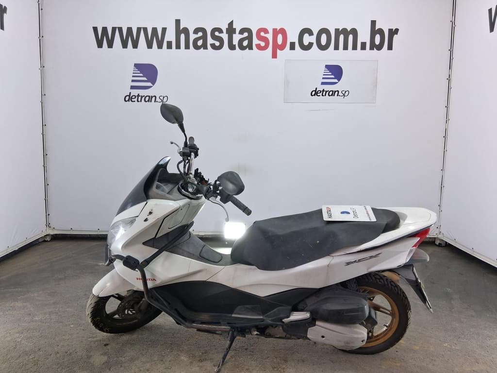Honda PCX 150 DLX 2016 — foto 2