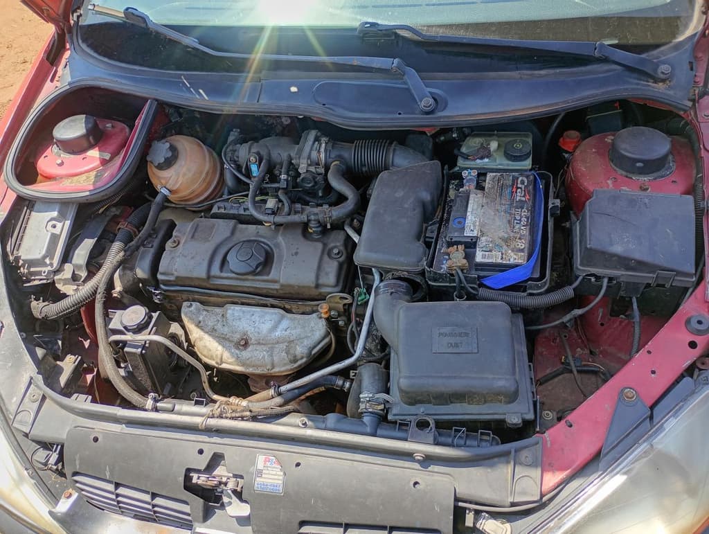 Peugeot 206 Soleil 2000 — foto 6
