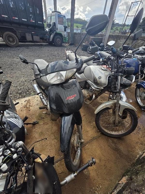 Honda C100 BIZ ES 2004 — foto 4