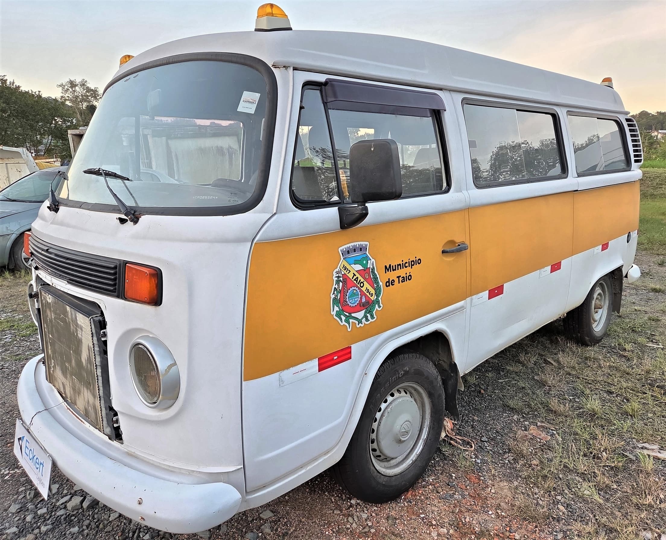 Volkswagen Kombi Escolar 2012