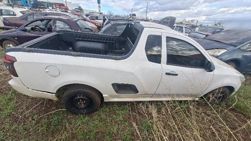 Chevrolet Montana LS2 2019 — foto 13