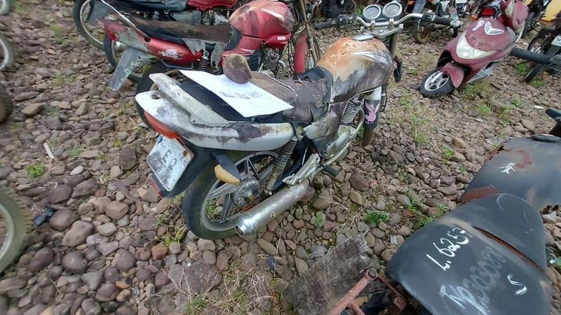 Suzuki Jta/suzuki En125 YES 2008