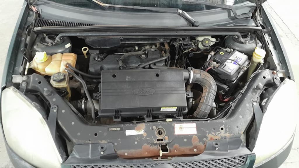 Ford Fiesta Edge 2003 — foto 5