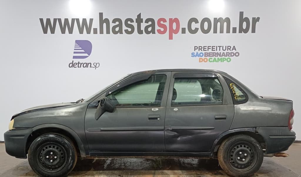 Chevrolet Corsa Mileniun 2002 — foto 2