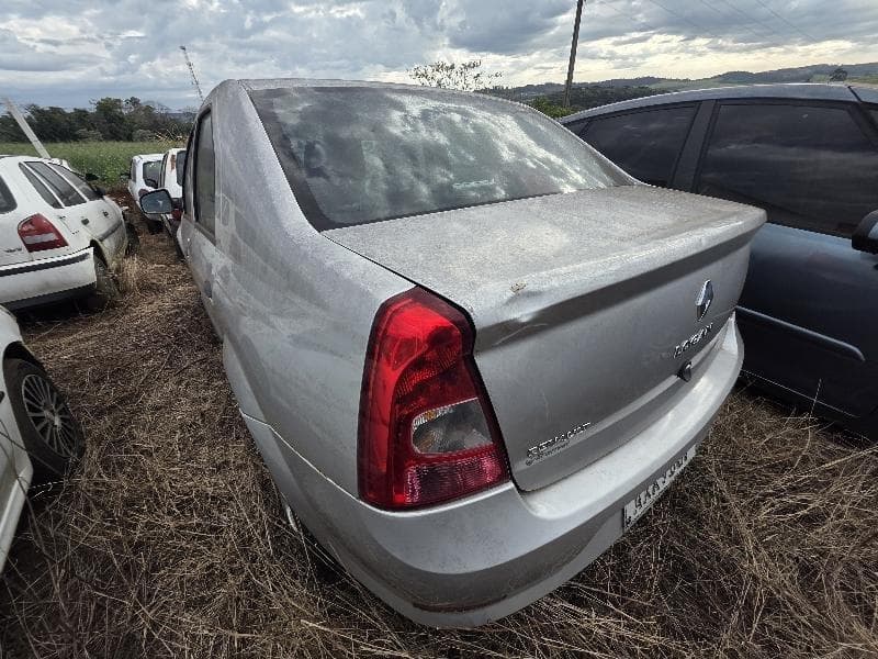 Renault Logan AUT 1016v 2013 — foto 7