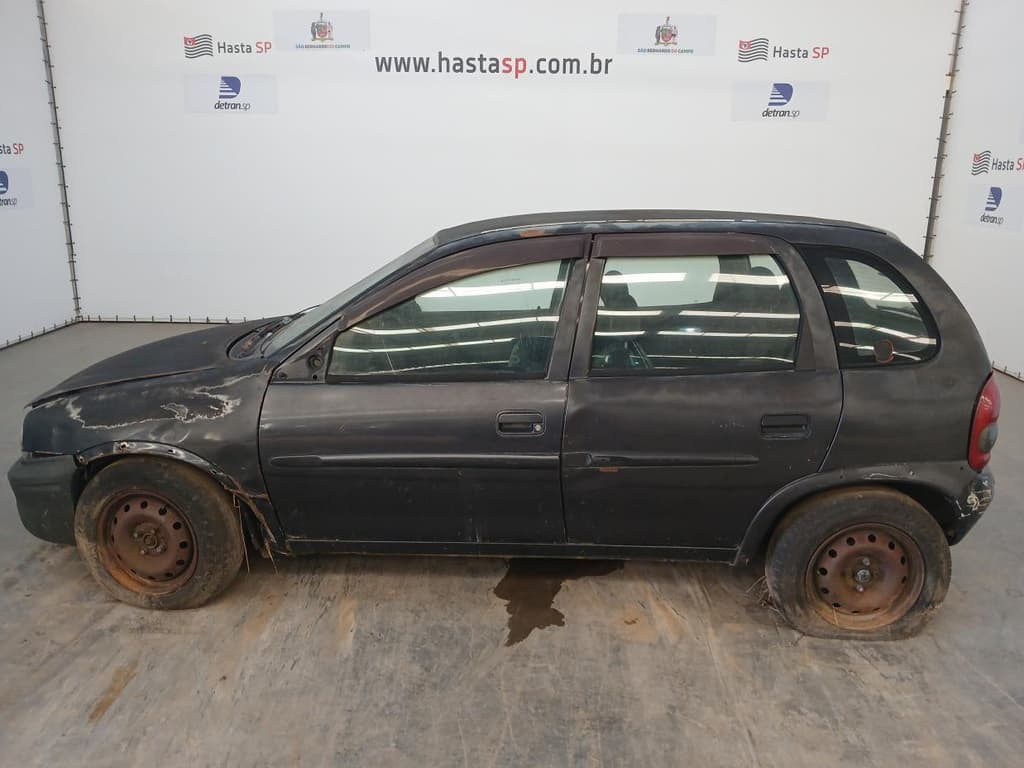 Chevrolet Corsa Mileniun 2002 — foto 7