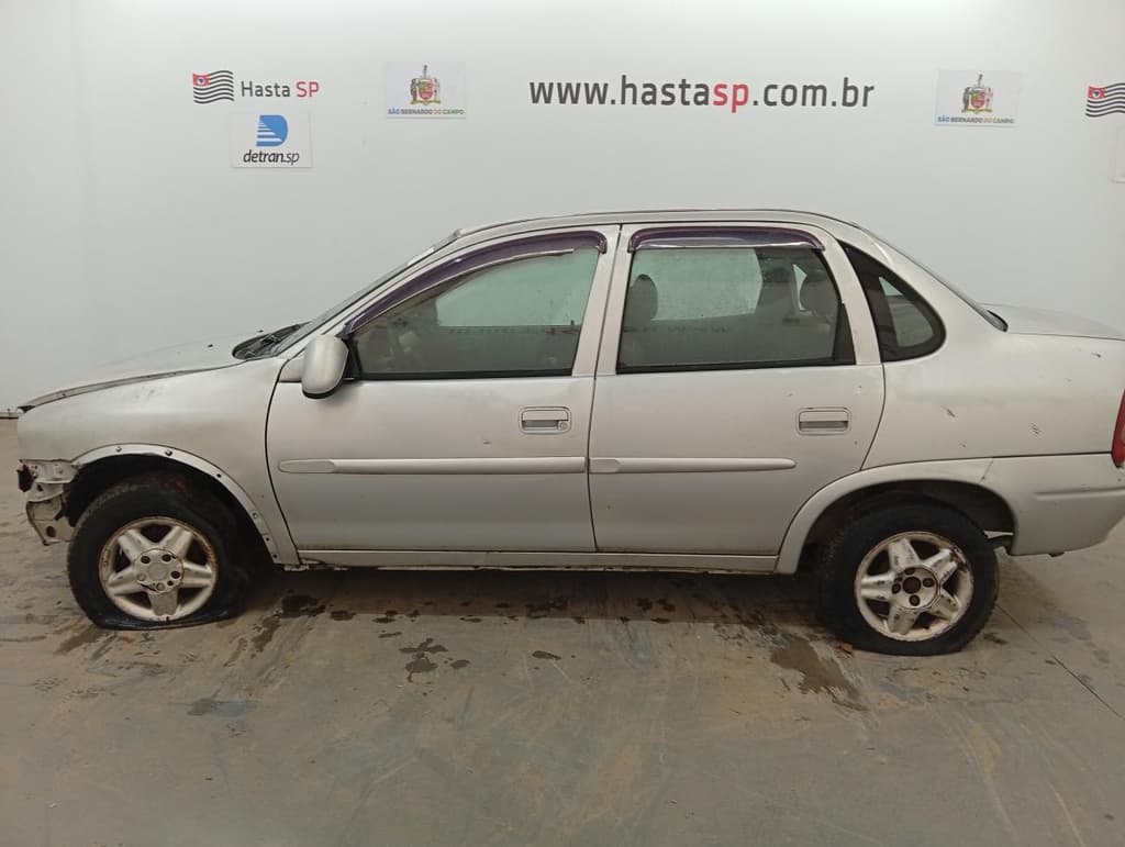 Chevrolet Corsa Wind 2001 — foto 2