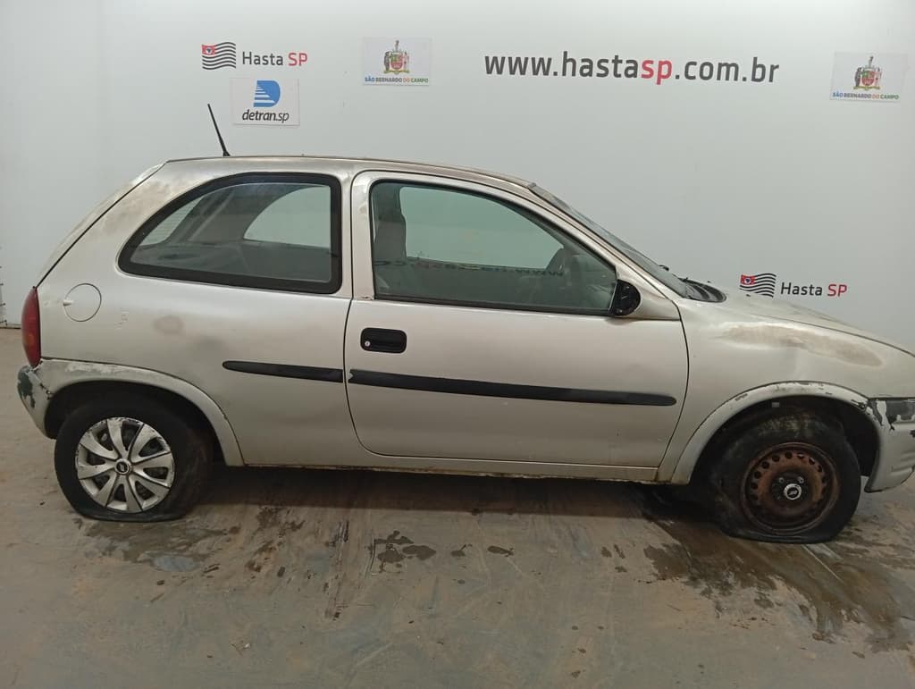 Chevrolet Corsa Wind 1996 — foto 1