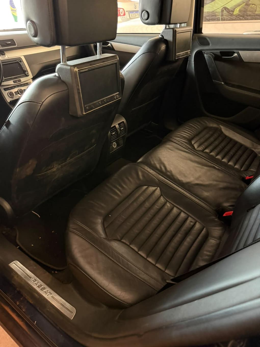 Volkswagen Passat Variant 2013 — foto 14