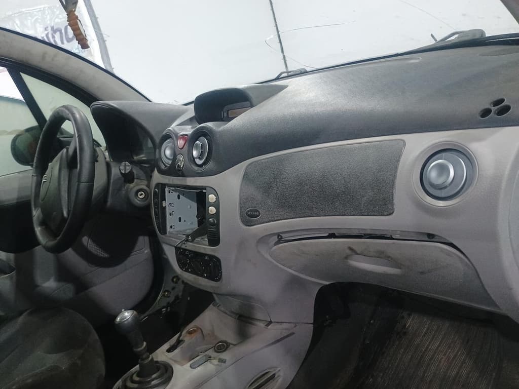 Citroën C3 Excl 16 16V 2004 — foto 5