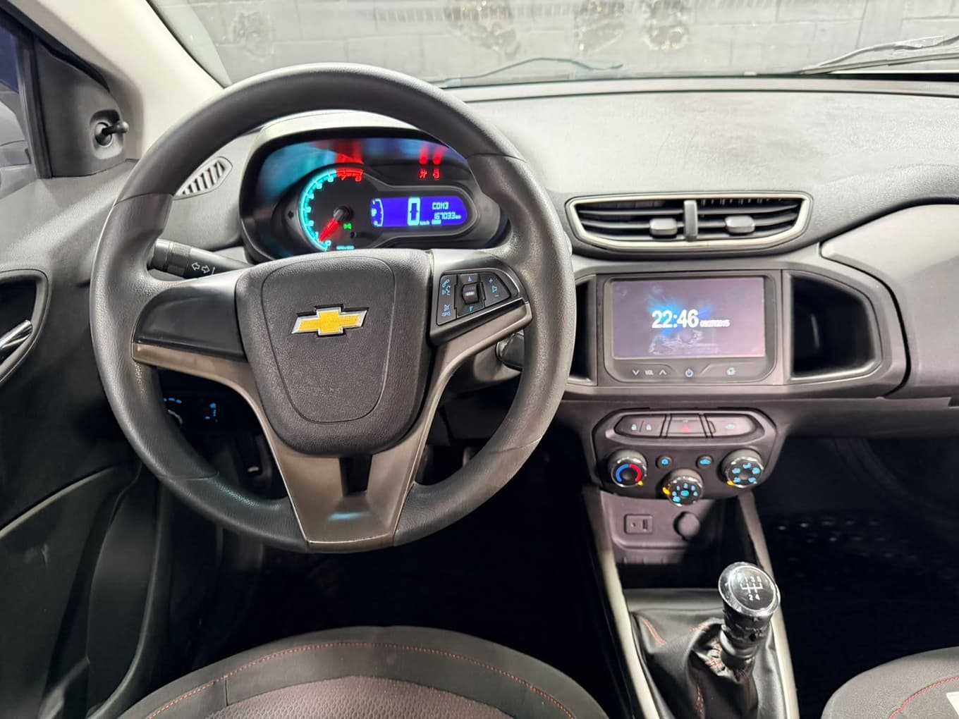 Chevrolet Onix 2016 — foto 6
