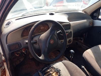 Fiat Strada 2012 — foto 23