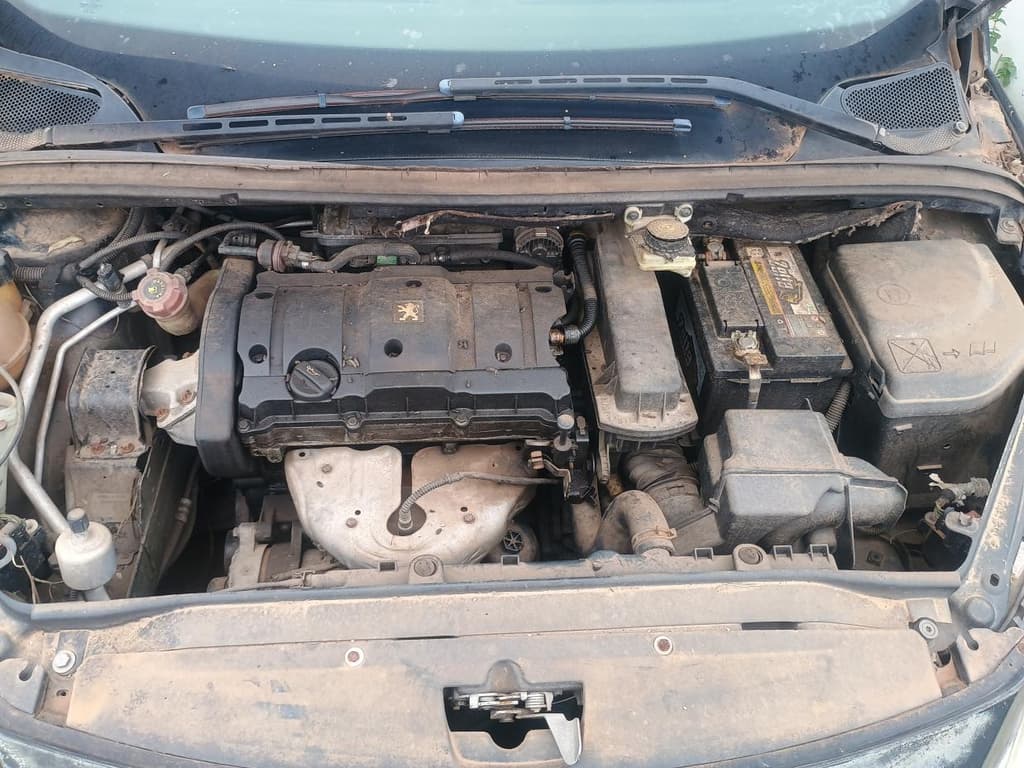 Peugeot 307 16 PR PK 2008 — foto 7