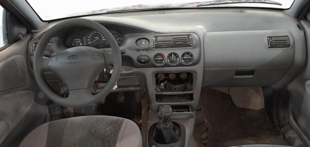Ford Escort GL 16V F 1999 — foto 2